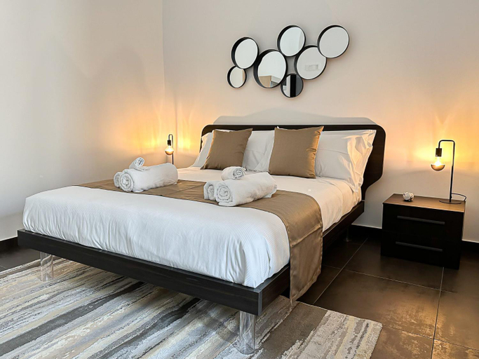 Others 5, Marbel Suite Adelfia, Bari