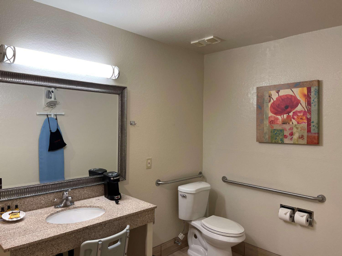 Bathroom 2