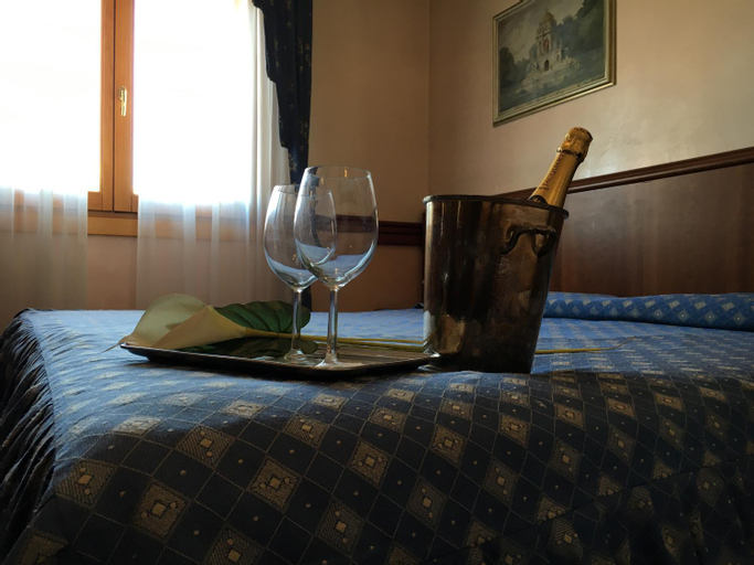 Food & Drinks 5, Hotel Minerva, Pordenone