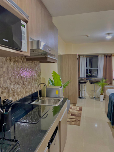 Others 5, Stunning Sea View Studio Unit@ Horizons 101, Cebu City