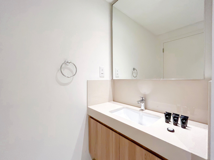 Bathroom 4, Stunning 2B in Downtown Views Burj Khalifa View, Dubai