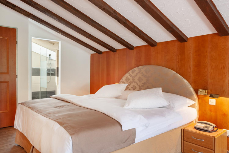 Bedroom 2, Hotel Beau Rivage, Visp