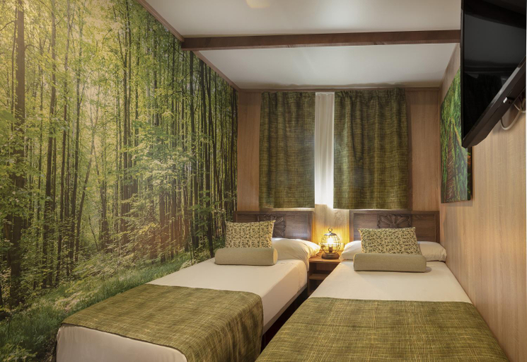 Bedroom 3, Magic Robin Hood, Alicante