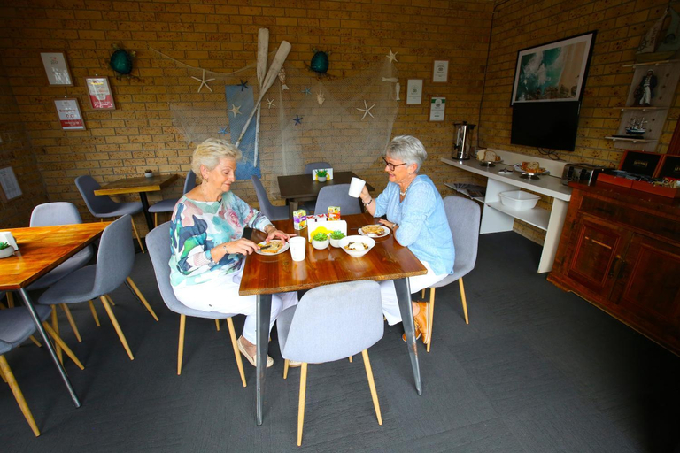 Food & Drinks 5, Tweed Harbour Motor Inn, Tweed Heads