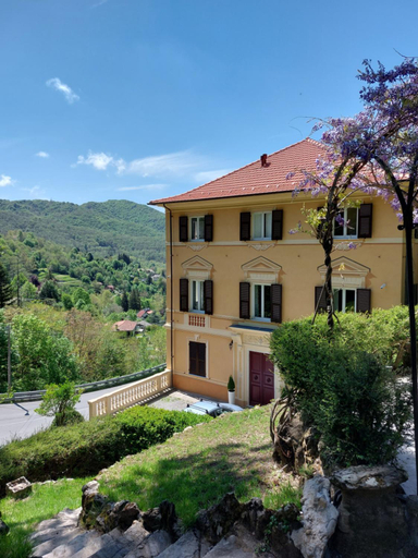 Others 4, Villa Ghiron, Genova