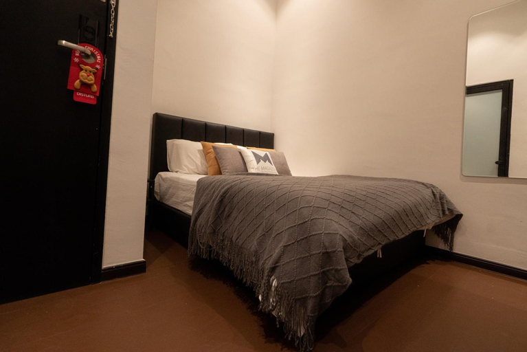 Bedroom 14