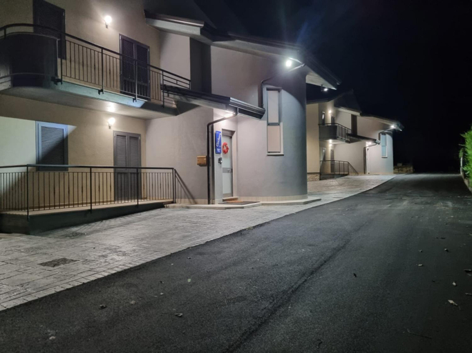 Others 3, Gerberarooms, Isernia