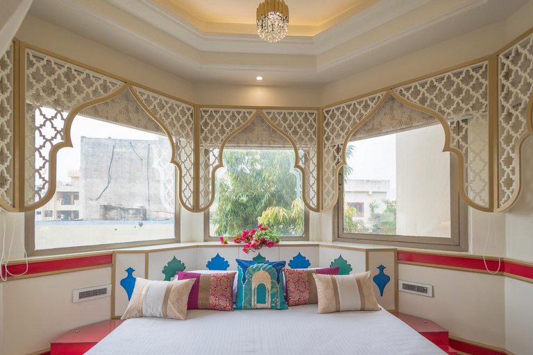 Bedroom 23