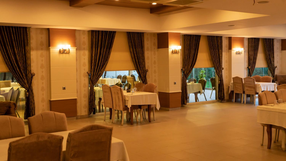 Food & Drinks 5, The Hera Sapanca Hotel, Izmit