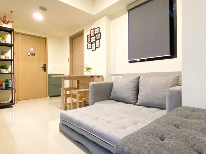 Bedroom 4, Restful and Cozy Living 2BR Meikarta Apartment By Travelio, Cikarang