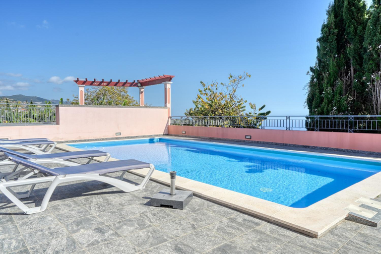 Sport & Beauty 2, Villa Mendonca, a Home in Madeira, Ponta do Sol