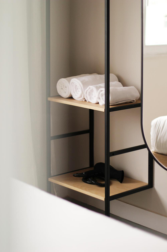 Bedroom 2, Numa Madrid Script, Madrid
