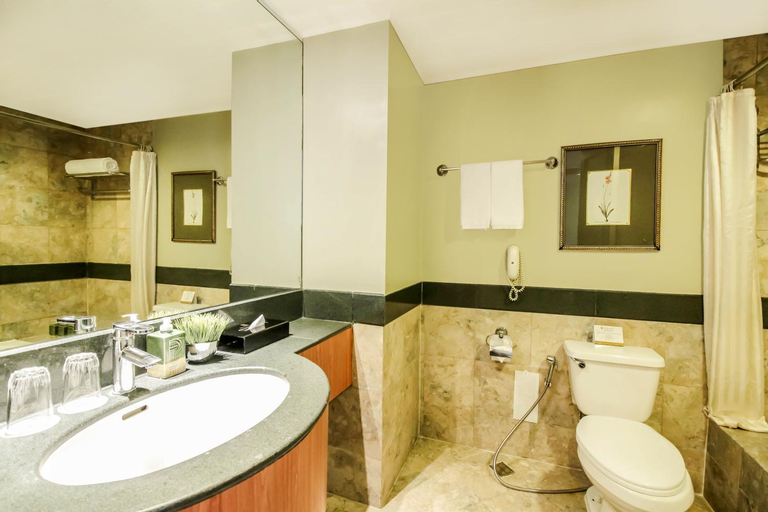 Bathroom 6