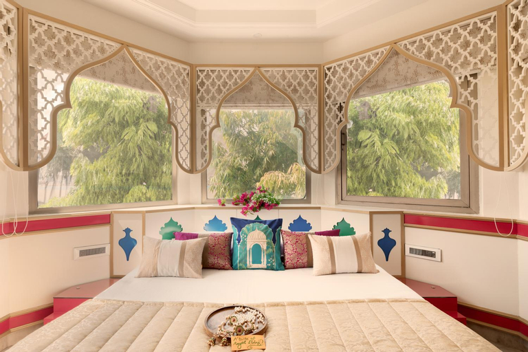 Bedroom 24
