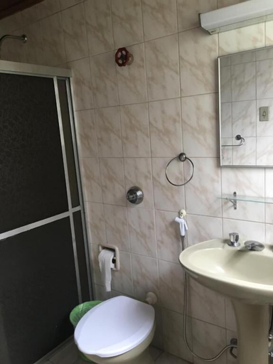 Bathroom 3, HOTEL PLATINO, São Lourenço