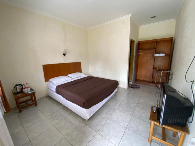 Bedroom 8