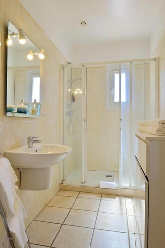 Bathroom 5, Résidence Villa Romana et SPA, Corse-du-Sud