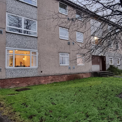 Others 3, PREMIER - Whifflet Apartment, North Lanarkshire