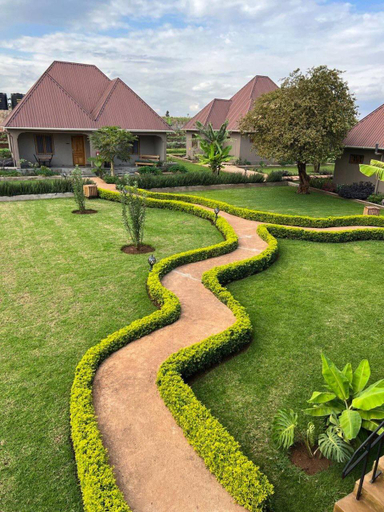 Others 4, Heart and Soul Lodge, Karatu