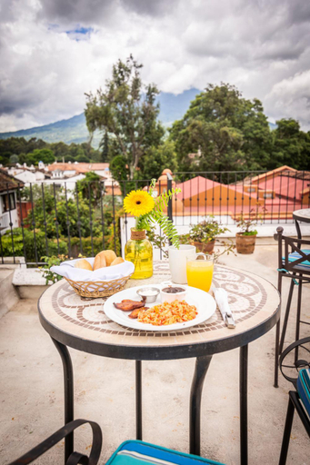 Food & Drinks 5, La Villa Serena, Antigua Guatemala