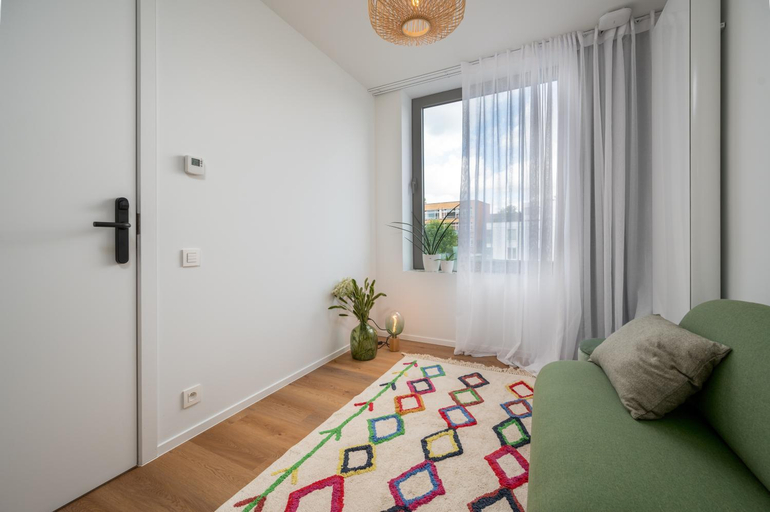 Others 3, Georges & Madeleine Apartments, Oost-Vlaanderen