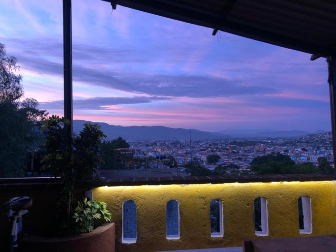 Others 4, Terraza Cielito Lindo, Del Centro