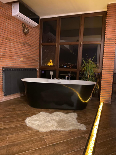 Bathroom 3, Wine Hills, Tbilisi