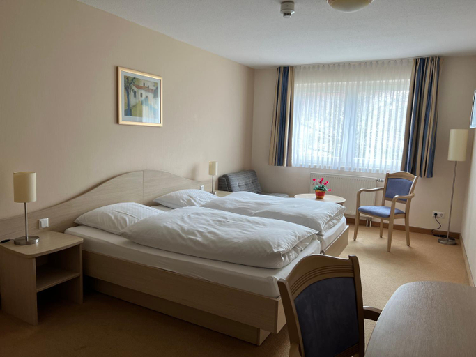 Bedroom 4, Hotel am Stern, Uelzen
