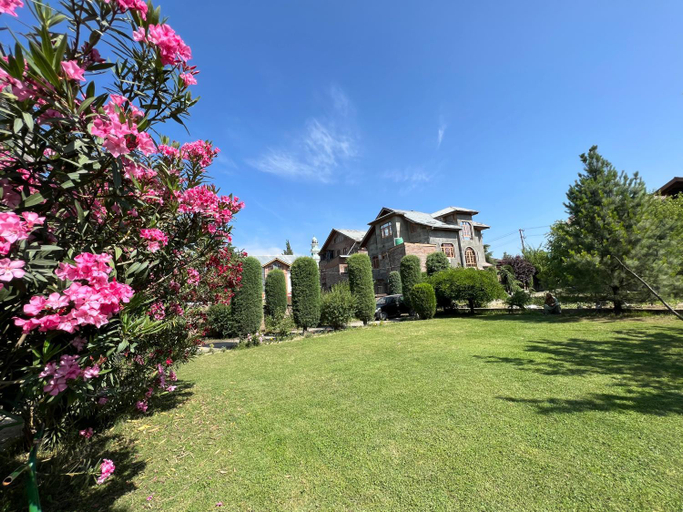 Others 5, Farmhouse - A Luxury Living, Srinagar