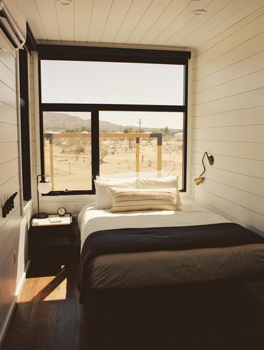 Bedroom 3, AutoCamp Joshua Tree, San Bernardino