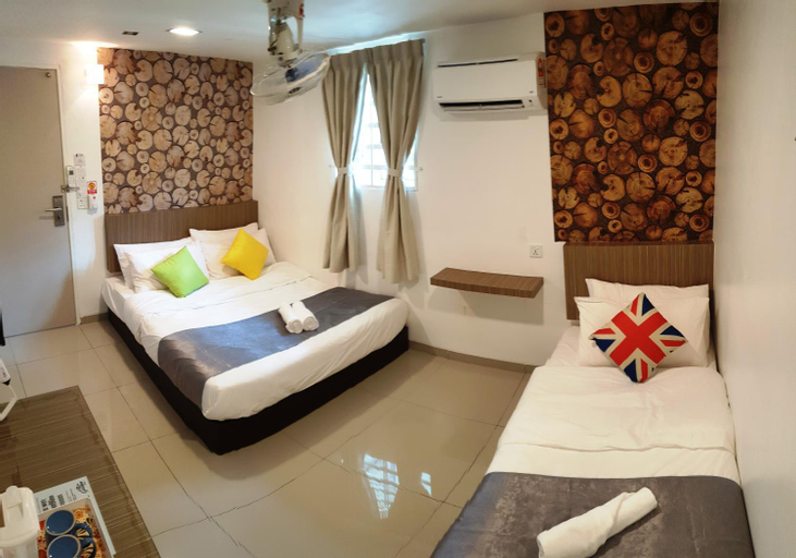 Bedroom 12