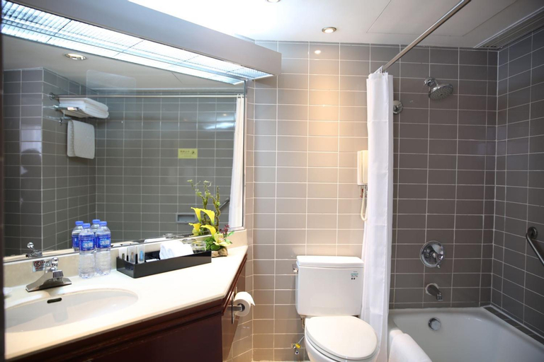 Bathroom 8