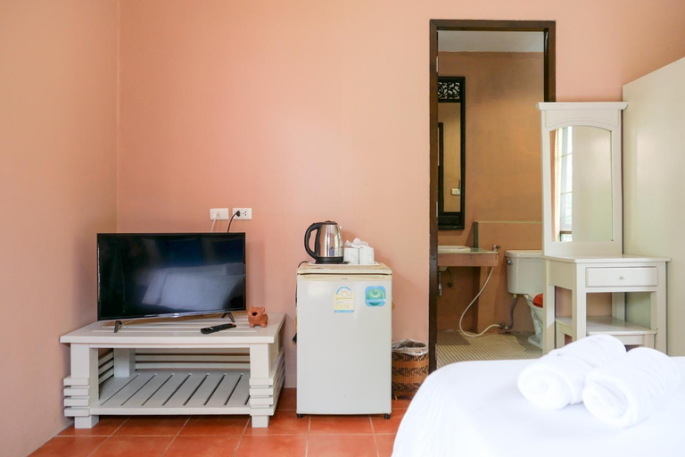 Bedroom, Floraville Hotel Phuket, Phuket Island