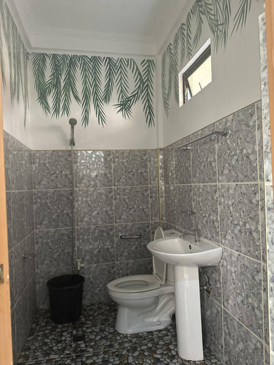 Bathroom 3, Villa Consolacion Resort, General Luna