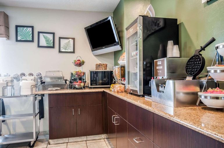 Food & Drinks 5, Sleep Inn Cinnaminson - Philadelphia East, Burlington
