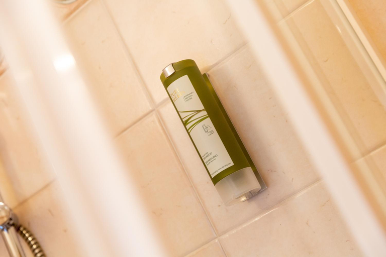 Bathroom 2, B&B Grune Laterne - Lanterna Verde, Bolzano