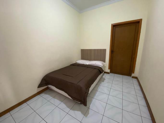 Bedroom 2, Puspa Sari Hotel, Subang