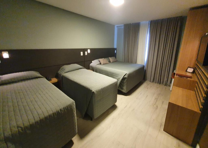 Bedroom 3, Sky Palace Hotel, Gramado