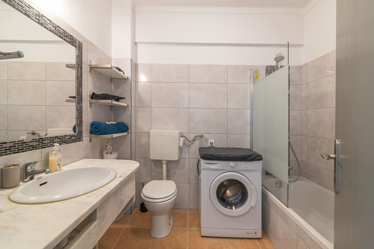 Bathroom, Vilamoura Cosy 2 With Pool by Homing, Loulé