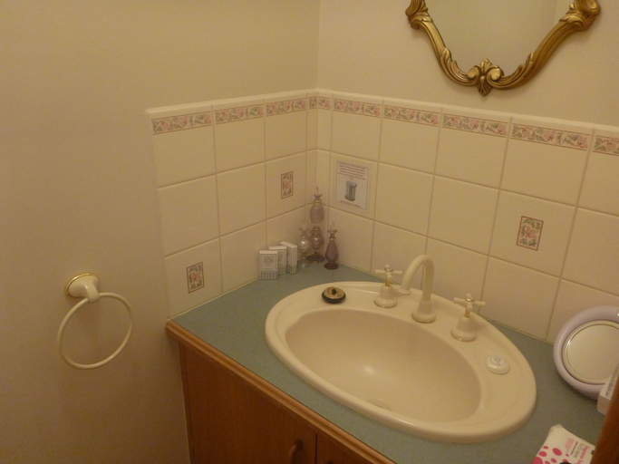 Bathroom 3, Mountain Lodge, Yarra Ranges - Dandenongs