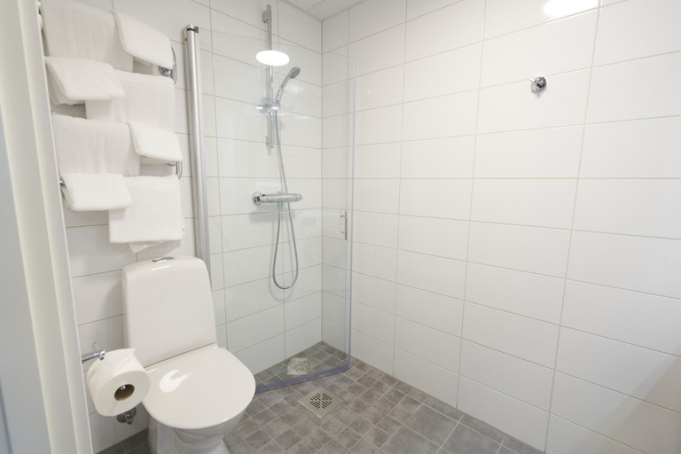 Bathroom 5, Ekebyhov Hotell, Ekerö