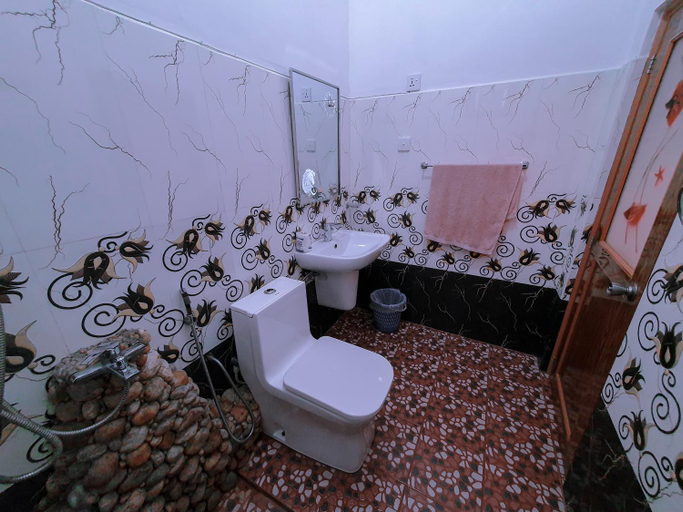 Bathroom 3, Serene Homestay Ella, Ella