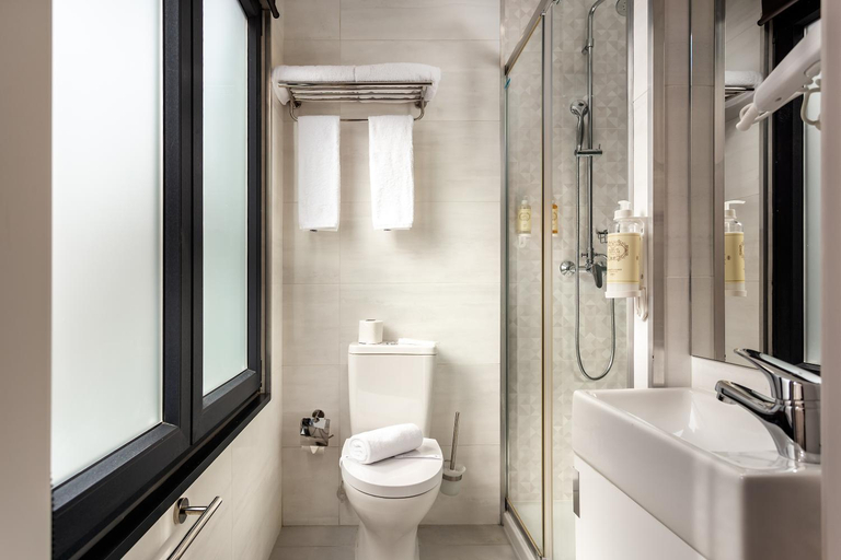 Bathroom 4, Empire Marques Hotel, Lisbon