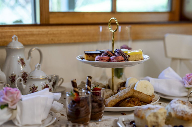 Food & Drinks 4, Mountain Lodge, Yarra Ranges - Dandenongs