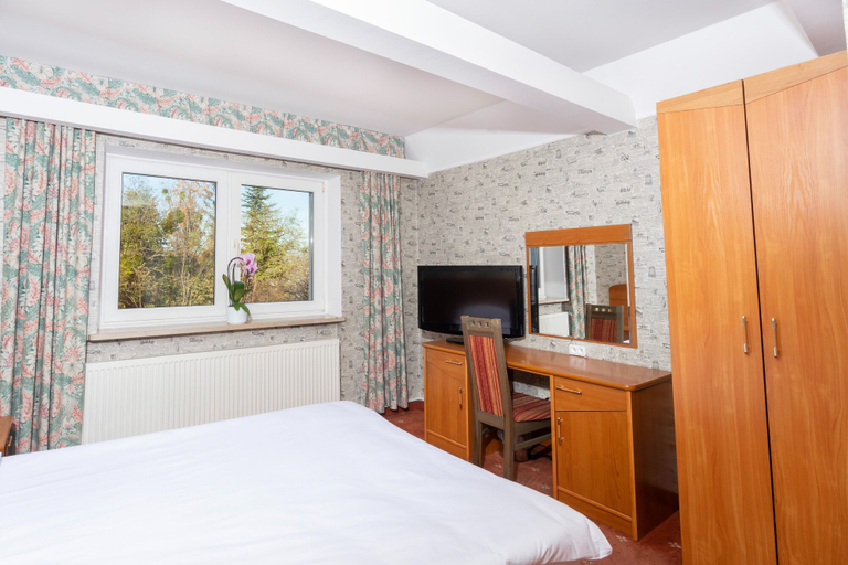 Bedroom 4, VICTORY HOME, Warsaw