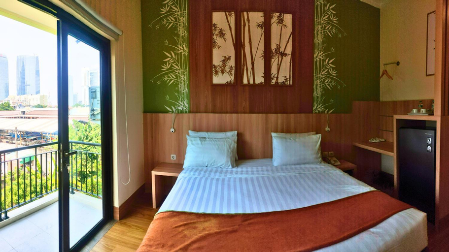 Bedroom 24