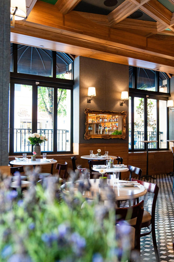 Food & Drinks 5, Dossier, Multnomah