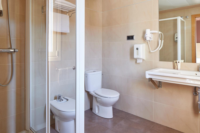 Bathroom 4, IRAIPE SANTUARIO DE ARANTZAZU HOTEL, Guipúzcoa