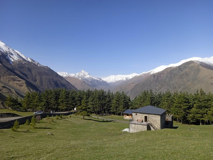 Others 2, Come & Rest, Kazbegi
