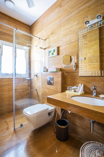 Bathroom 4, Karma Chalets, Gurgaon